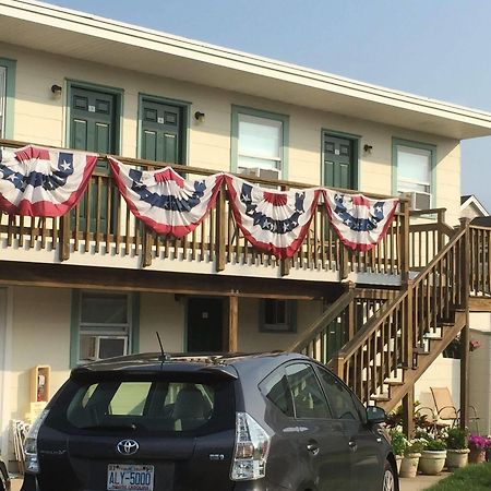 Sun 'N' Sand Motel Стоун Харбър Екстериор снимка